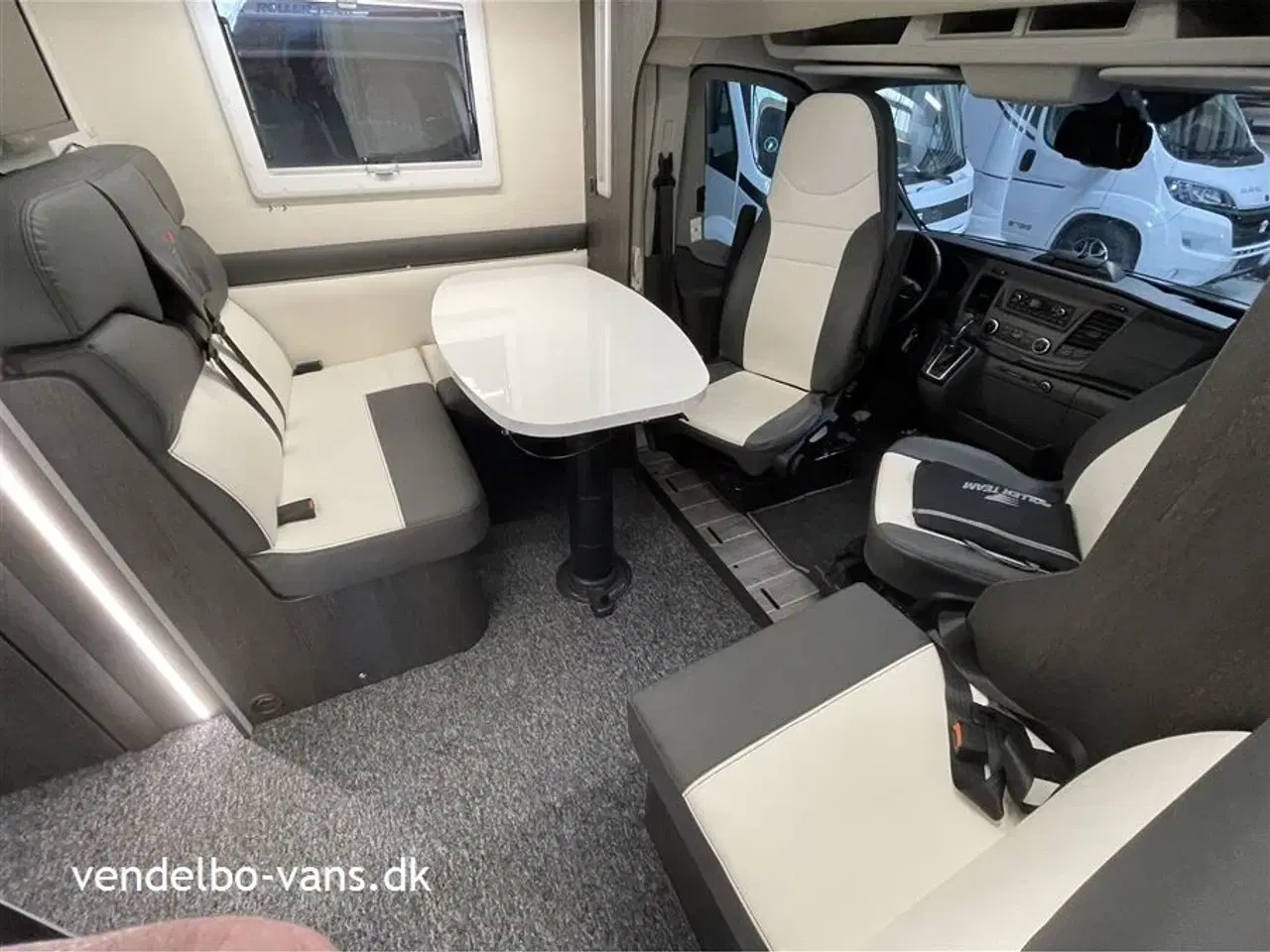 Billede 13 - 2021 - Rollerteam Kronos 285TL 5. S. selepladser - enkeltsenge og stor garage - sænkeseng