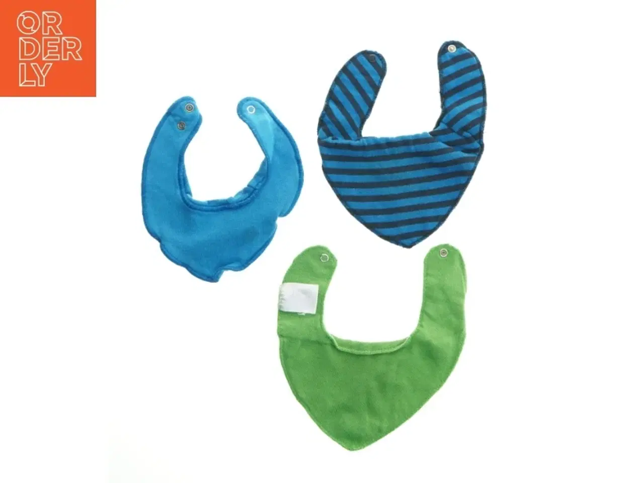 Billede 2 - Tre baby savlesmække (str. 22x19,5 cm)