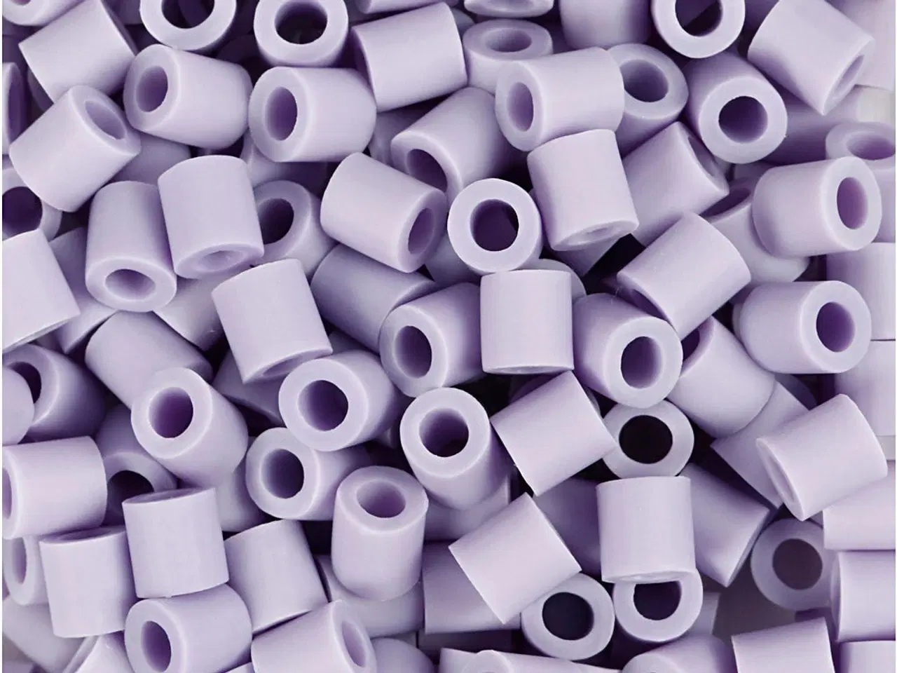 Billede 1 - NABBI BioBeads Rørperler Lilla, 5x5 mm, 3000 stk.