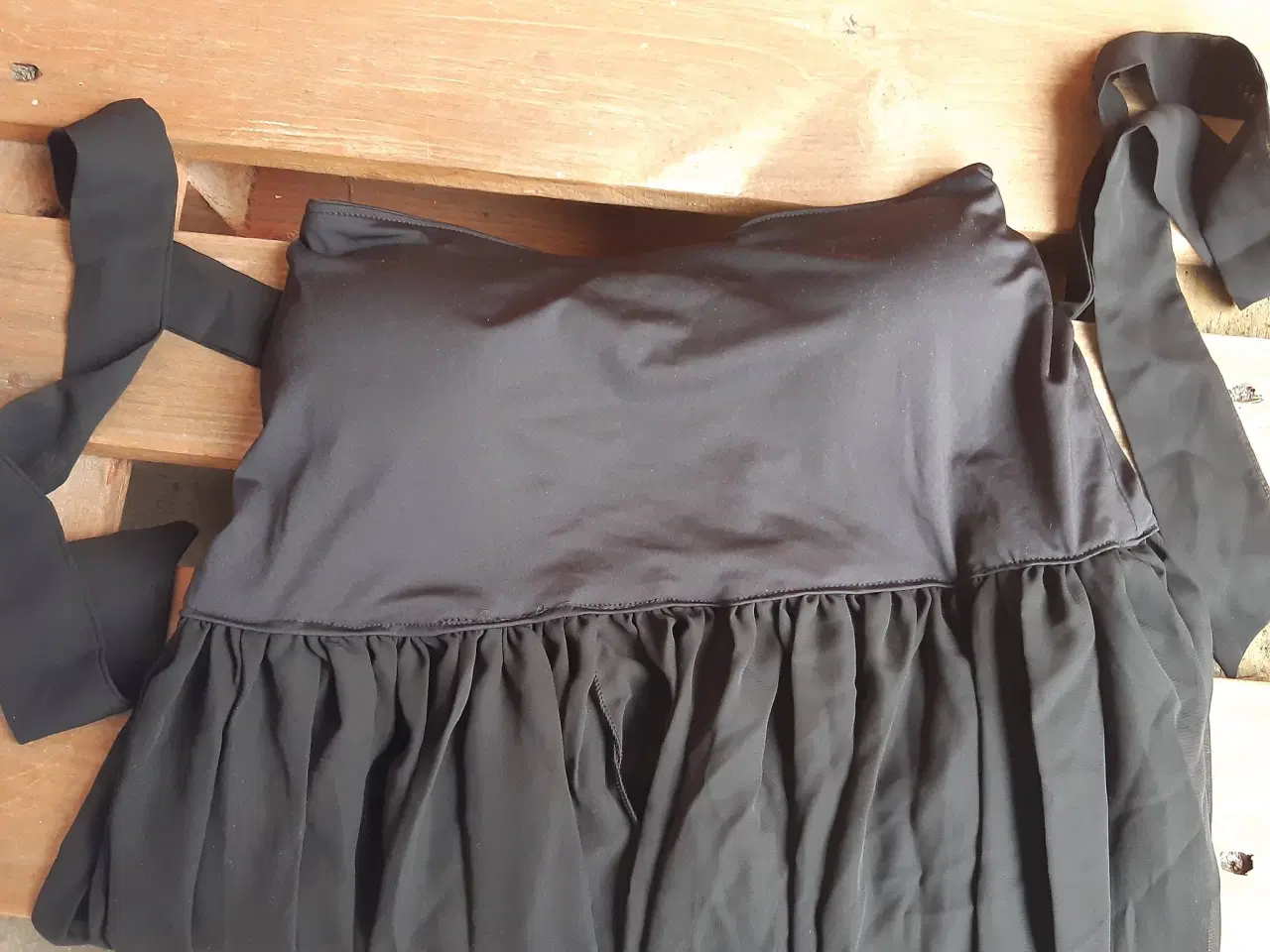 Billede 2 - Graviditetskjole til fotografering.