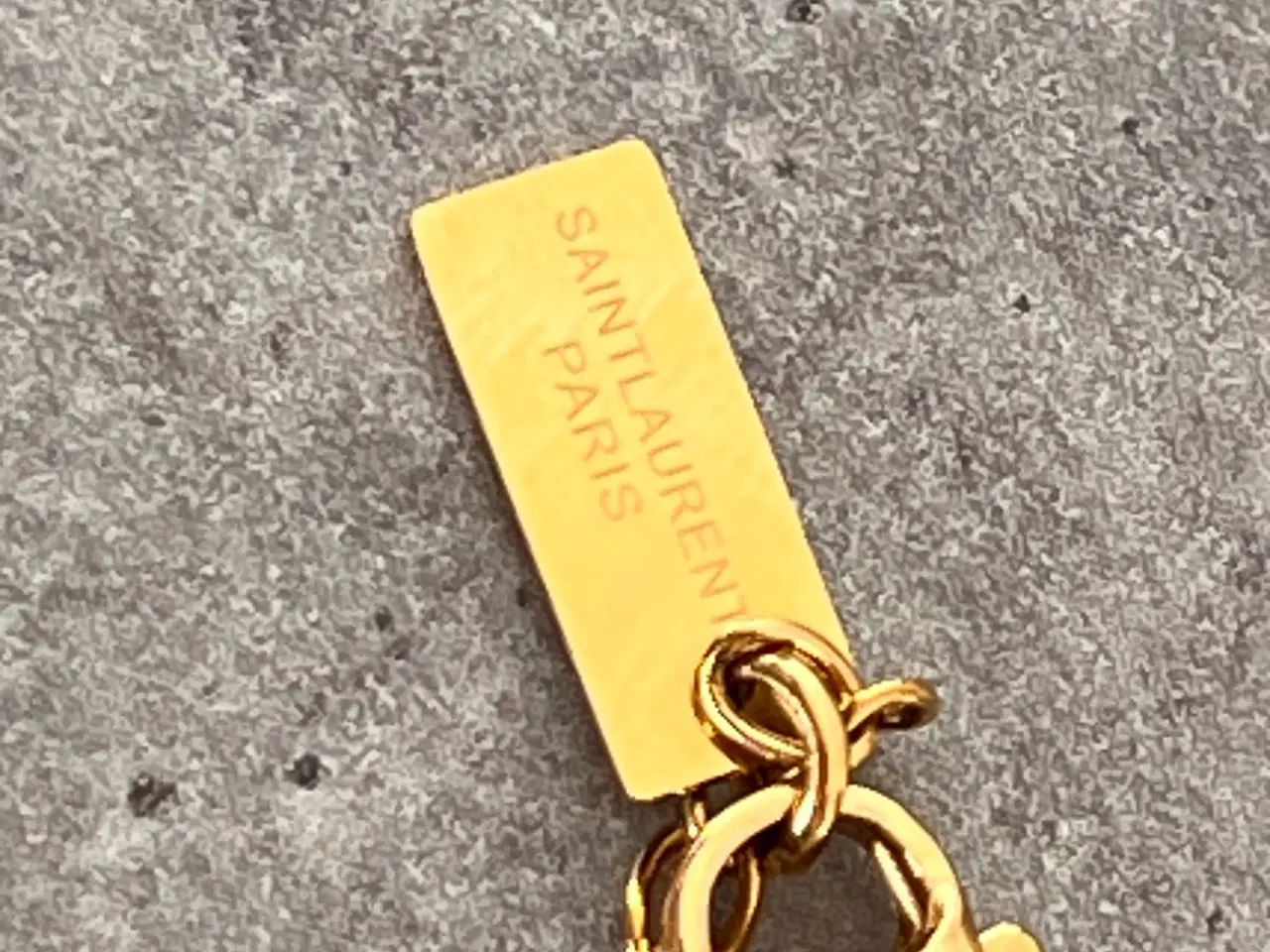 Billede 3 - YSL armbånd i guldfarve. 