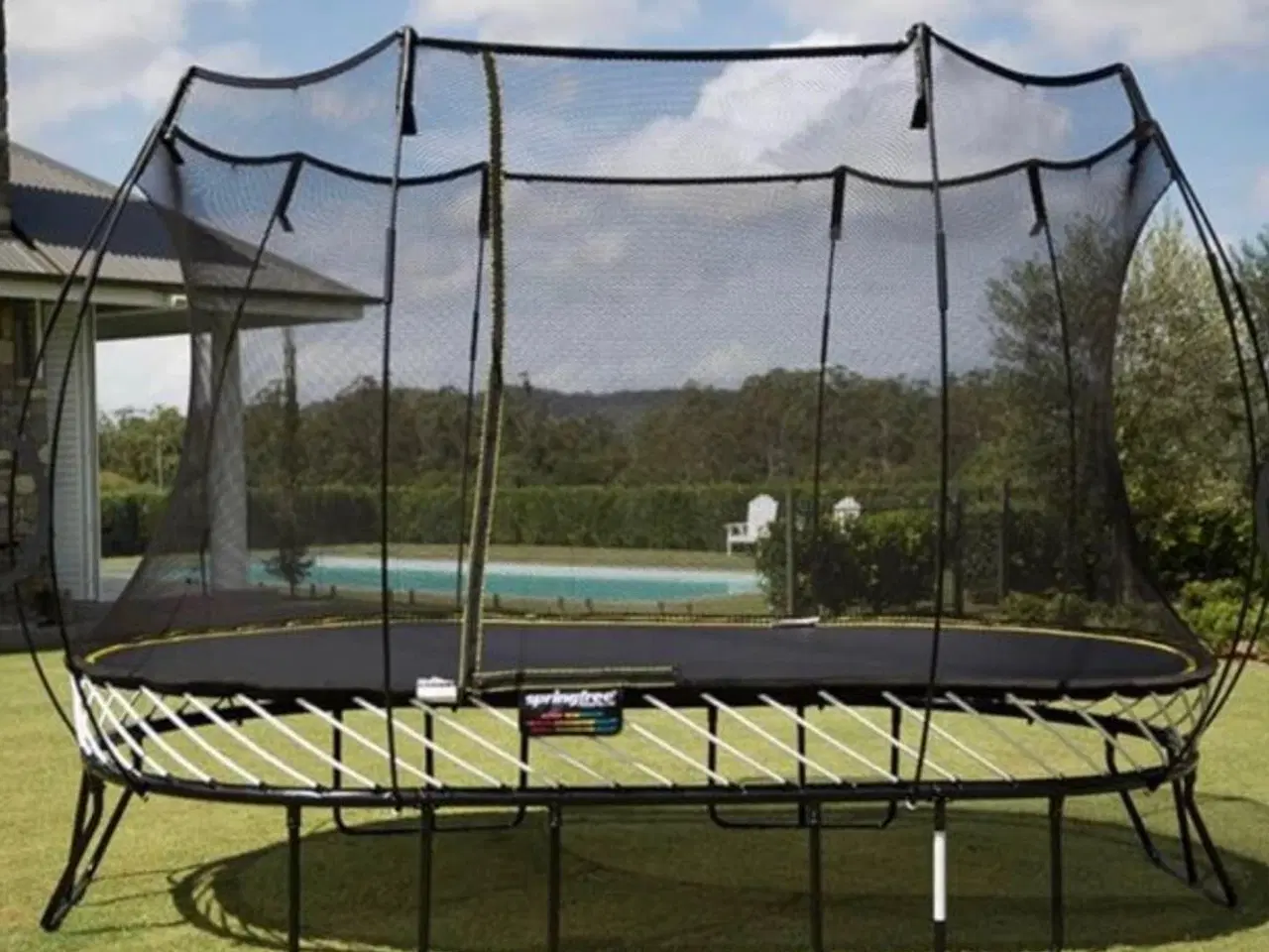 Billede 1 - Spring Free trampolin