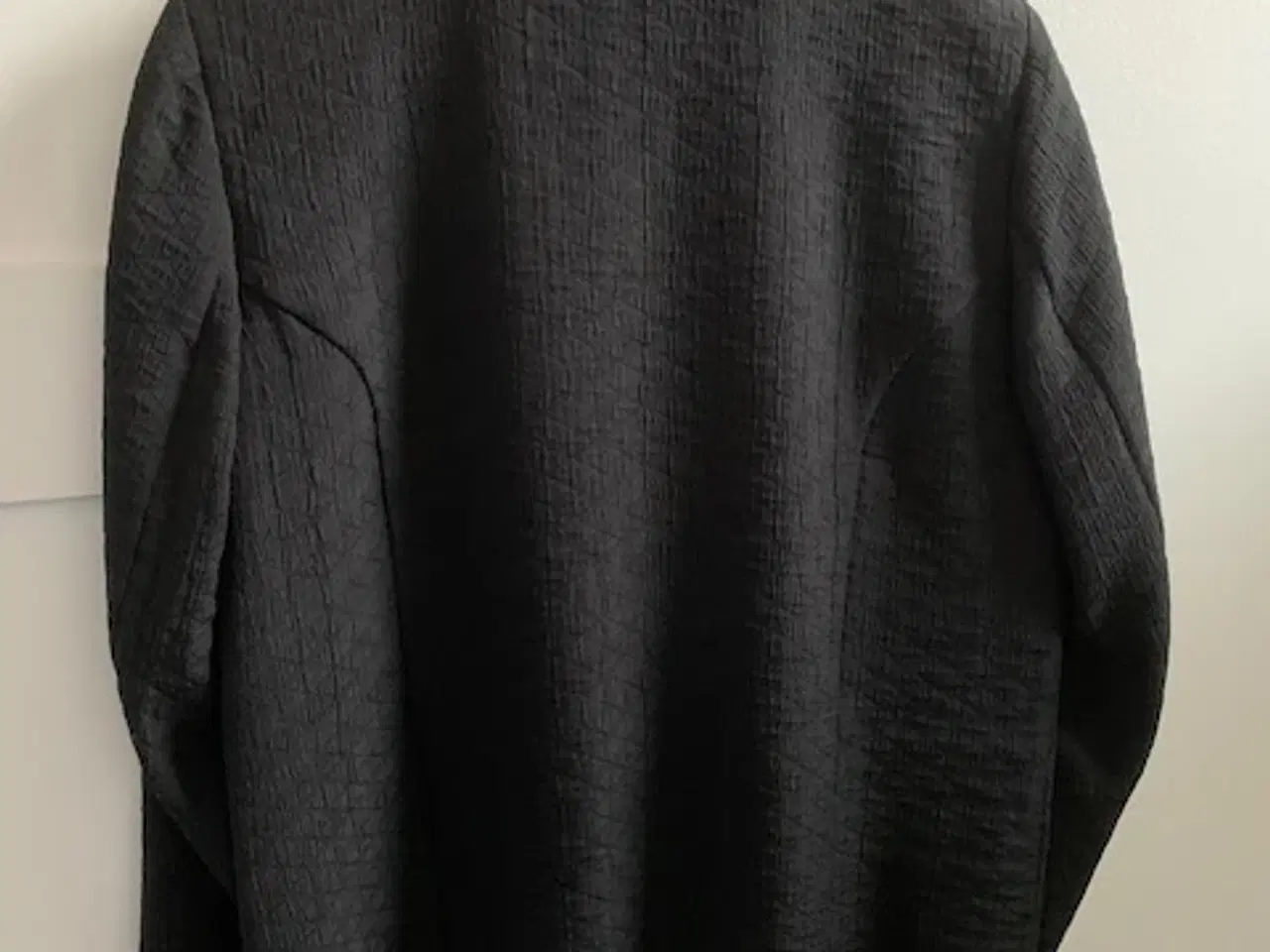 Billede 4 - Jakke / blazer og skjorte str. L Samlet pris 60 kr