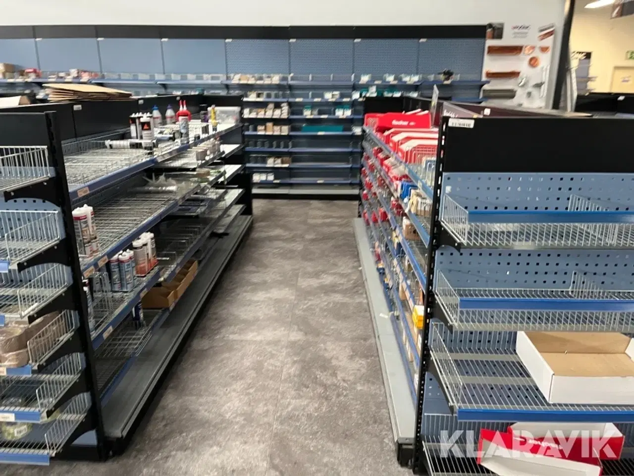 Billede 8 - Værksteds/butik inventar