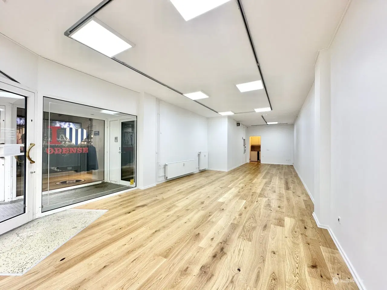 Billede 5 - Attraktivt butikslokale i hjertet af Odense – nabo til OB's fanshop