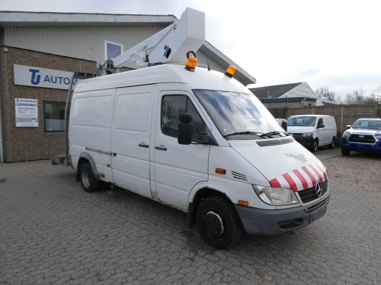 Billede 2 - Mercedes Sprinter 416 2,7 CDi 40/46 Kassevogn