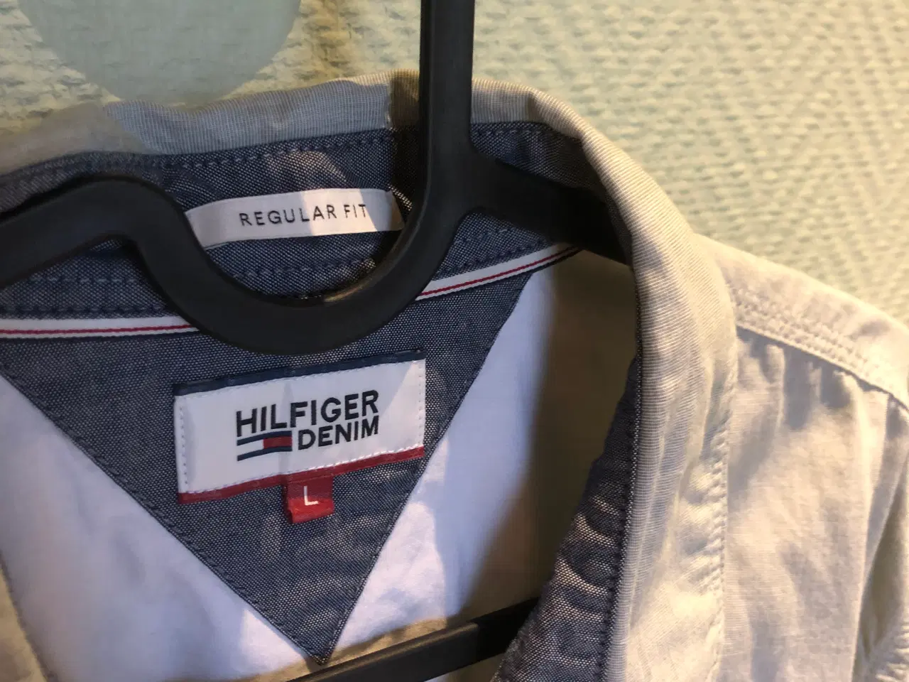 Billede 2 - Hilfiger Demin Skjorte str. L