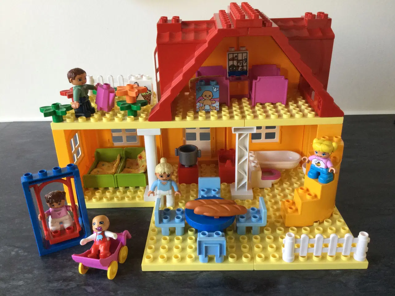 Billede 2 - LEGO DUPLO Familiens hus (nr 5639)