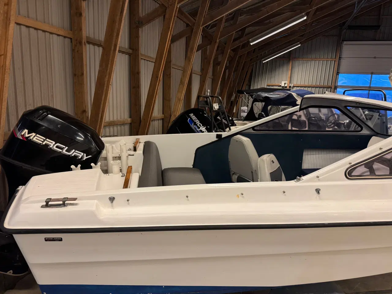 Billede 4 - 17 HT med 40 hk Mercury 4-takt ELPT 4-cyl.