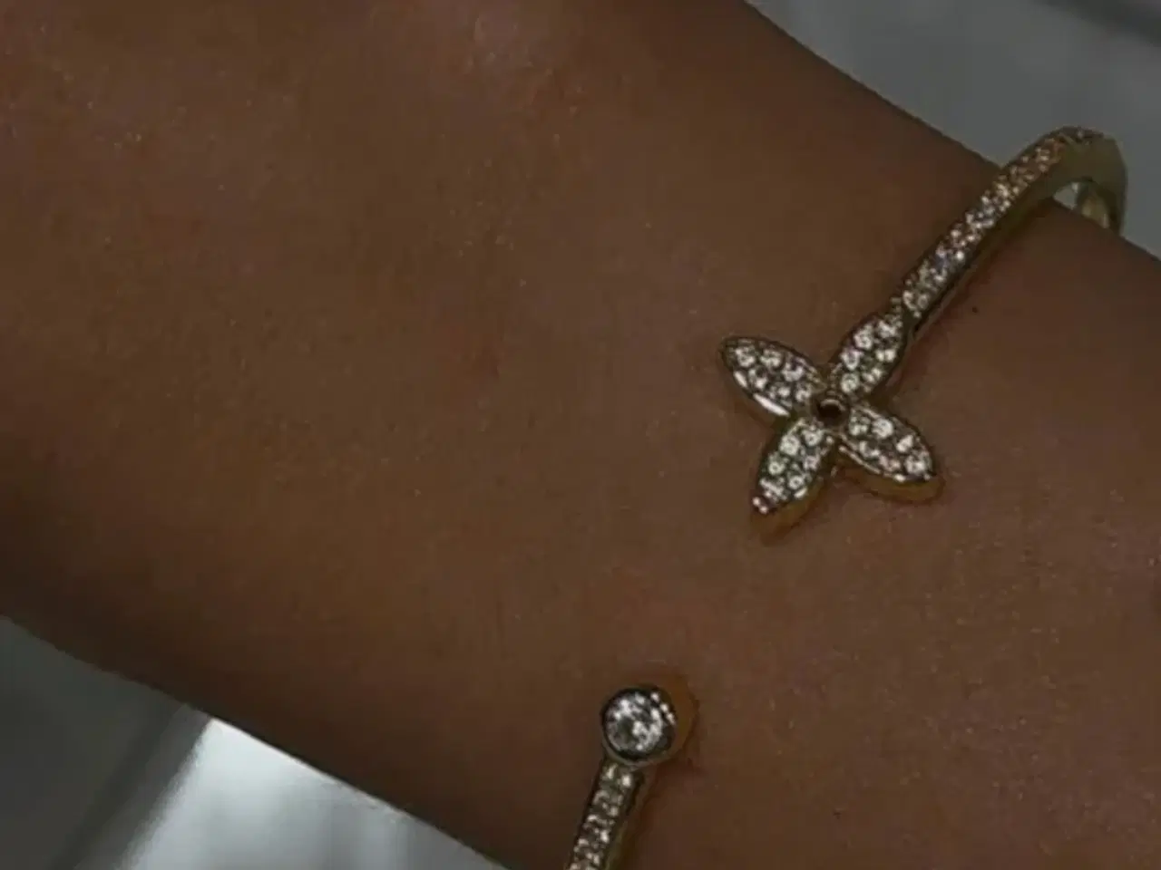 Billede 5 - Armbånd fra Louis Vuitton.