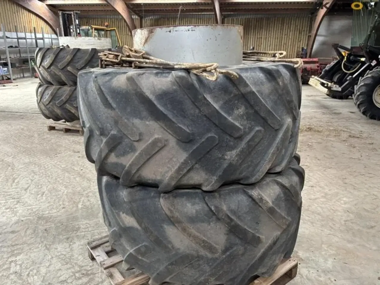 Billede 2 - Michelin Tvillingehjul 600/65-28