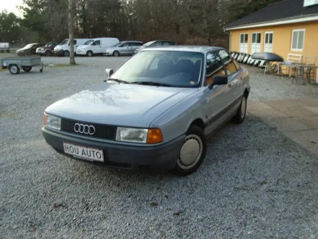 Billede 2 - AUDI 80 1,8 SOM NY m/Soltag