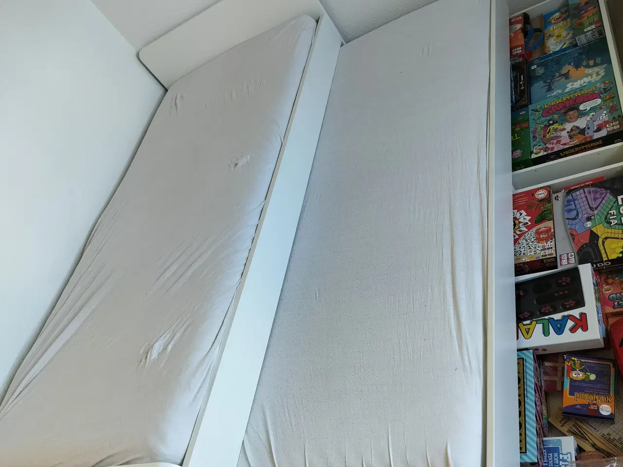 Billede 6 - Ikea SLÄKT udtræksseng