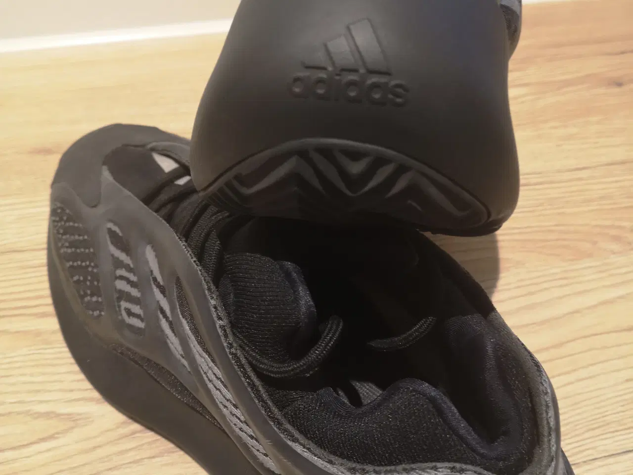 Billede 3 - Adidas Yeezy sneakers, str. 44 2/3