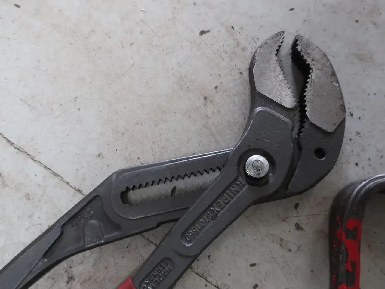 Billede 2 - Brækjern samt vandpumpetang