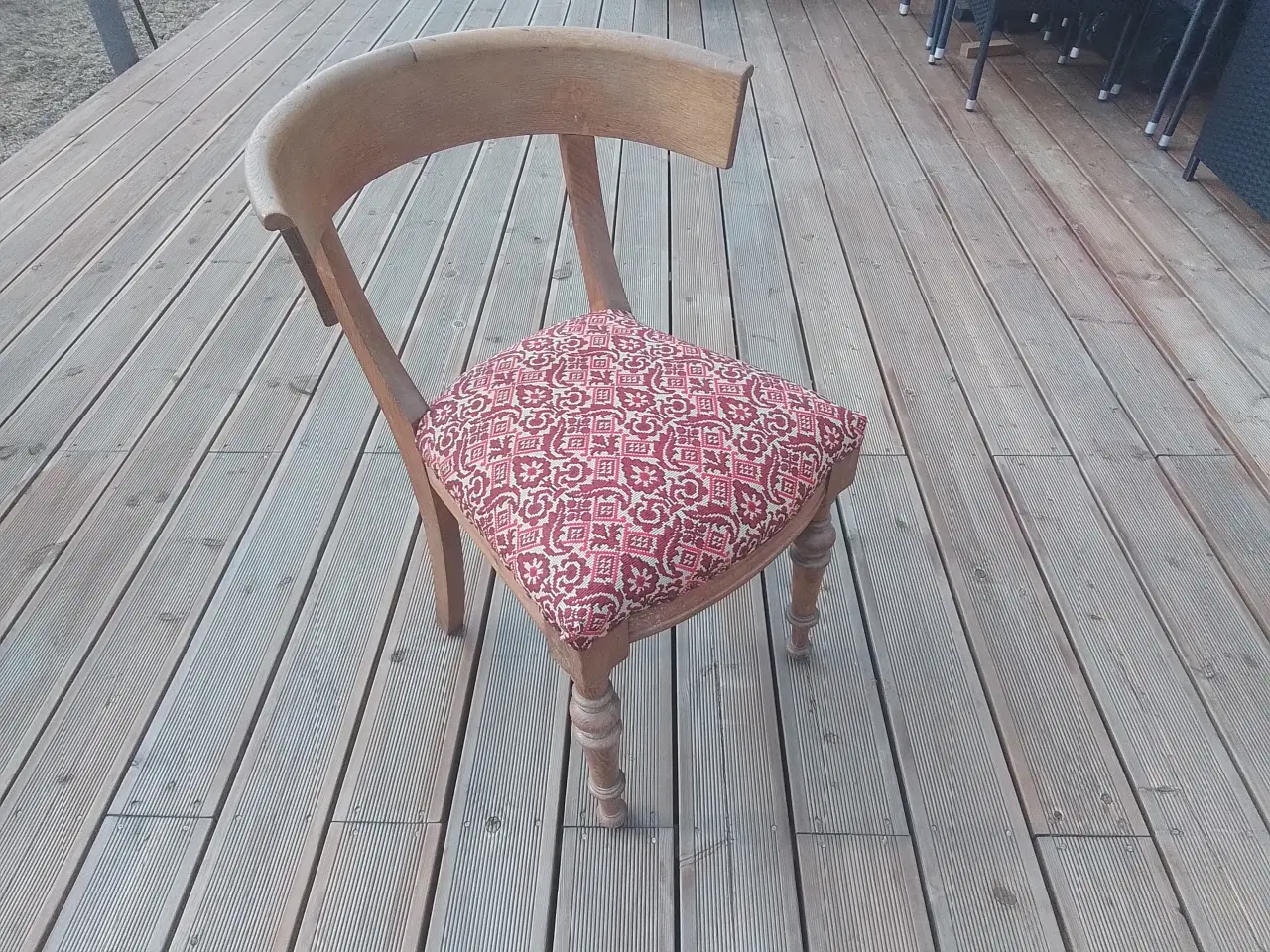 Billede 2 - Katederstol. Med broderet betræk. Egetræ