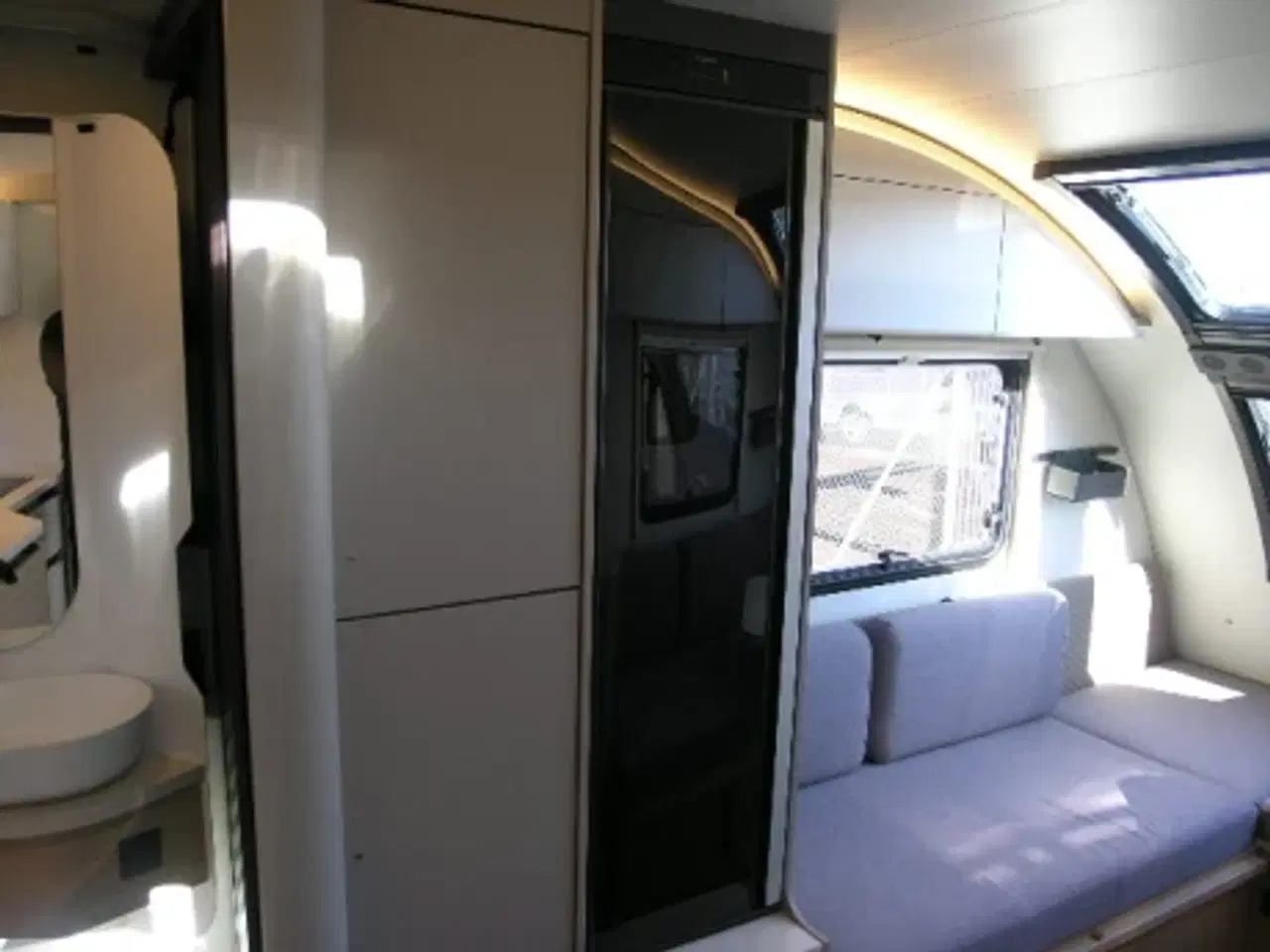 Billede 9 - Adria Action 391 LH