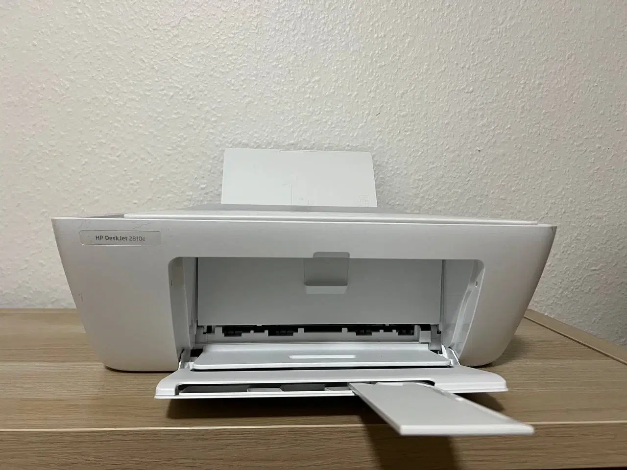 Billede 2 - HP DeskJet 2810e All-in-One – kompakt printer