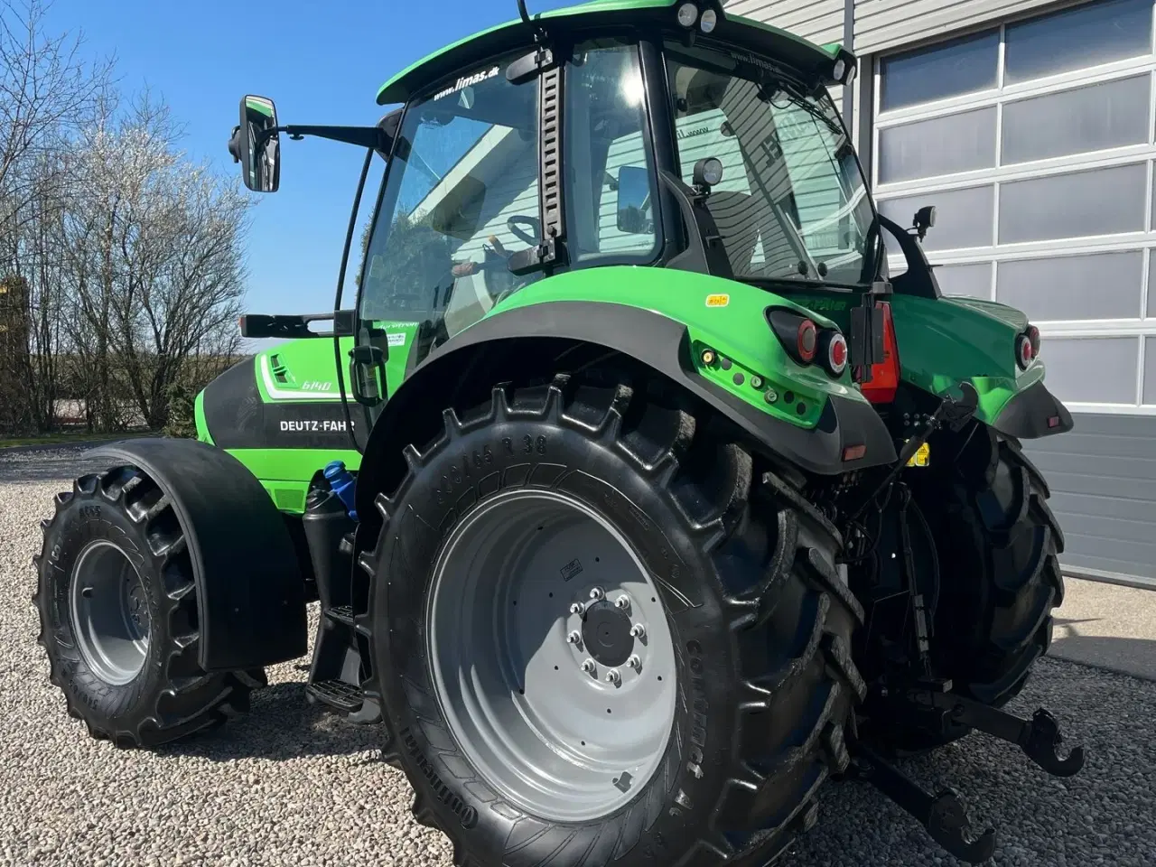 Billede 7 - Deutz-Fahr Agrotron 6140 Classic Fin handy traktor med frontlift.