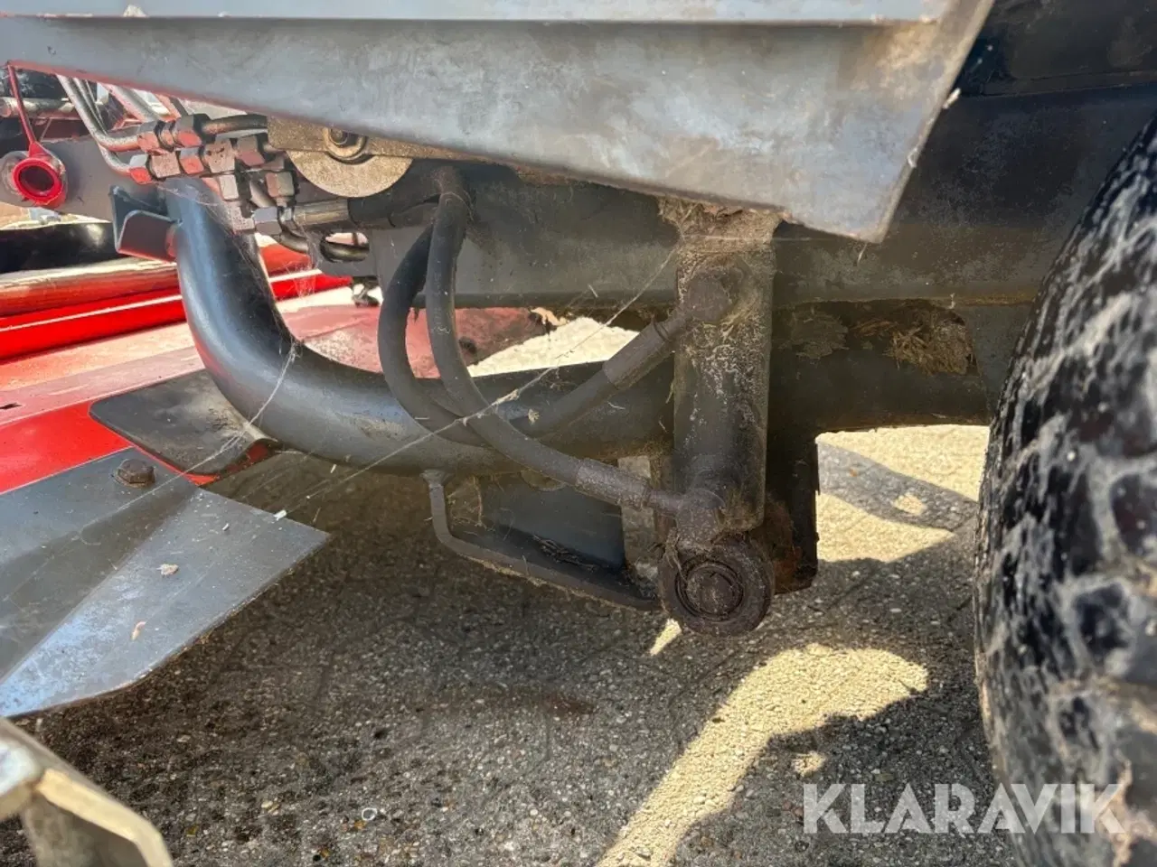 Billede 12 - Redskabsbærer Hako 1470 citymaster 600 med klipper og kost