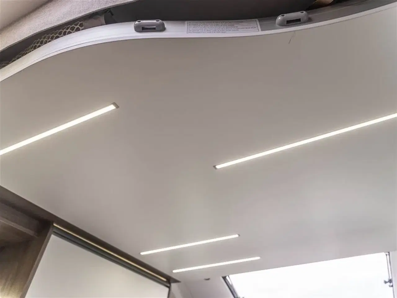 Billede 55 - 2025 - Benimar Tessoro 463 NK   Populær enkeltsengscamper