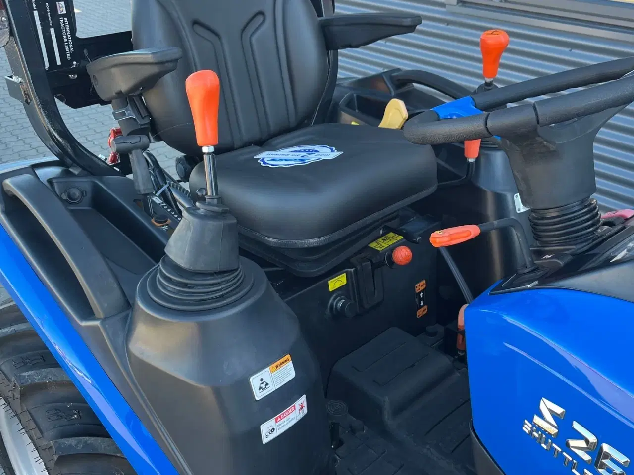 Billede 15 - Solis S26 Shuttle XL Fabriksny 26hk 4WD traktor med vendegear