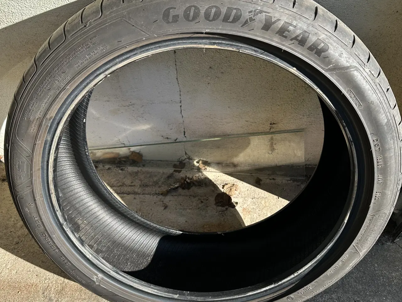 Billede 2 - Goodyear - Electric Drive