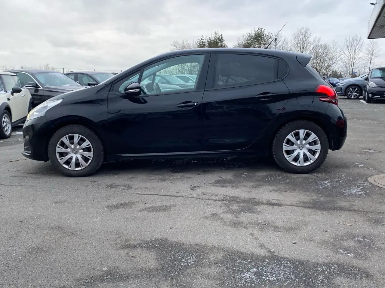 Billede 5 - Peugeot 208 1,2 VTi Active 82HK 5d