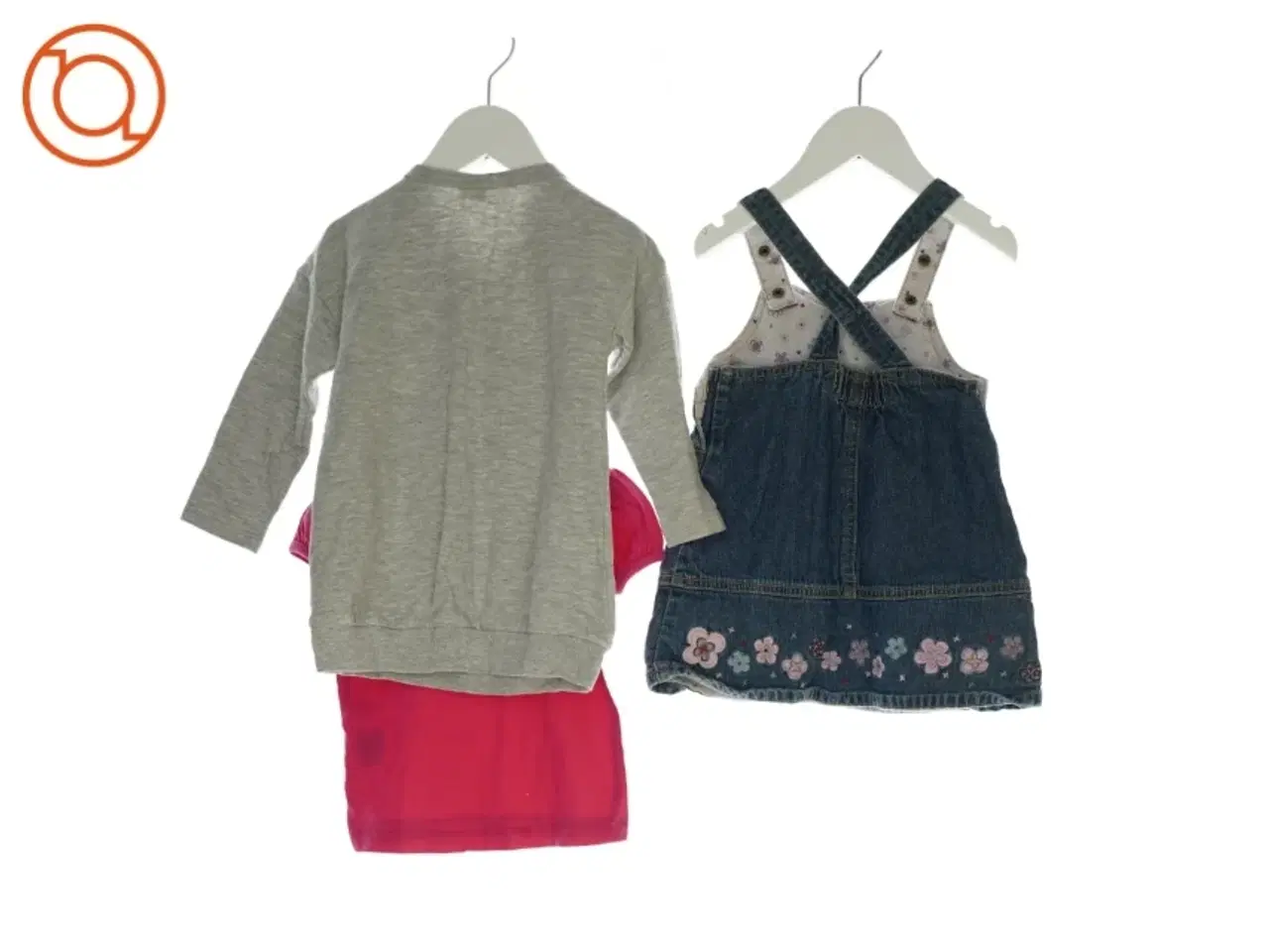 Billede 2 - Sweatshirt, t-shirt og kjole (Str. 80)