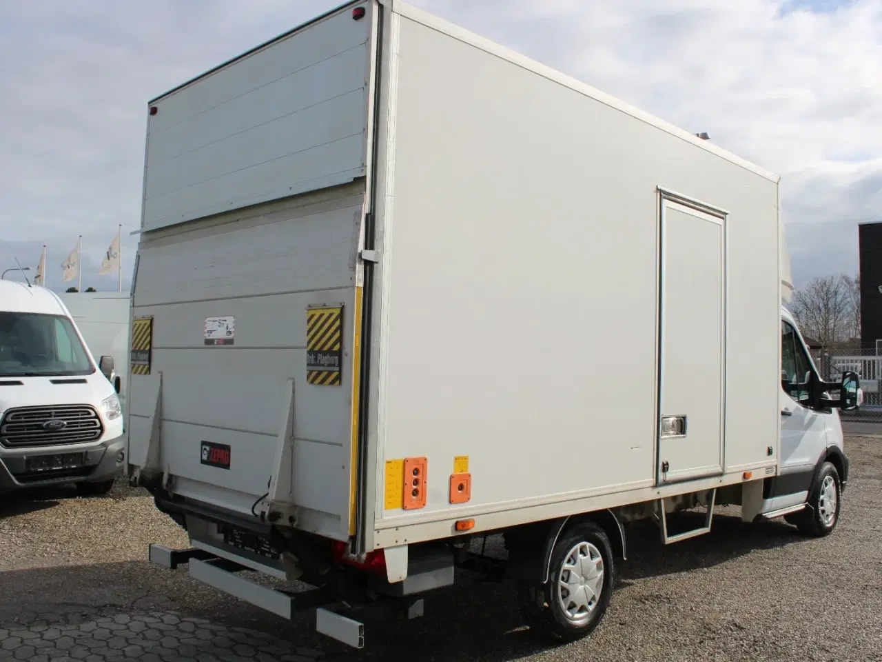 Billede 6 - Ford Transit 350 L4 Chassis 2,0 TDCi 170 Alukasse m/lift FWD