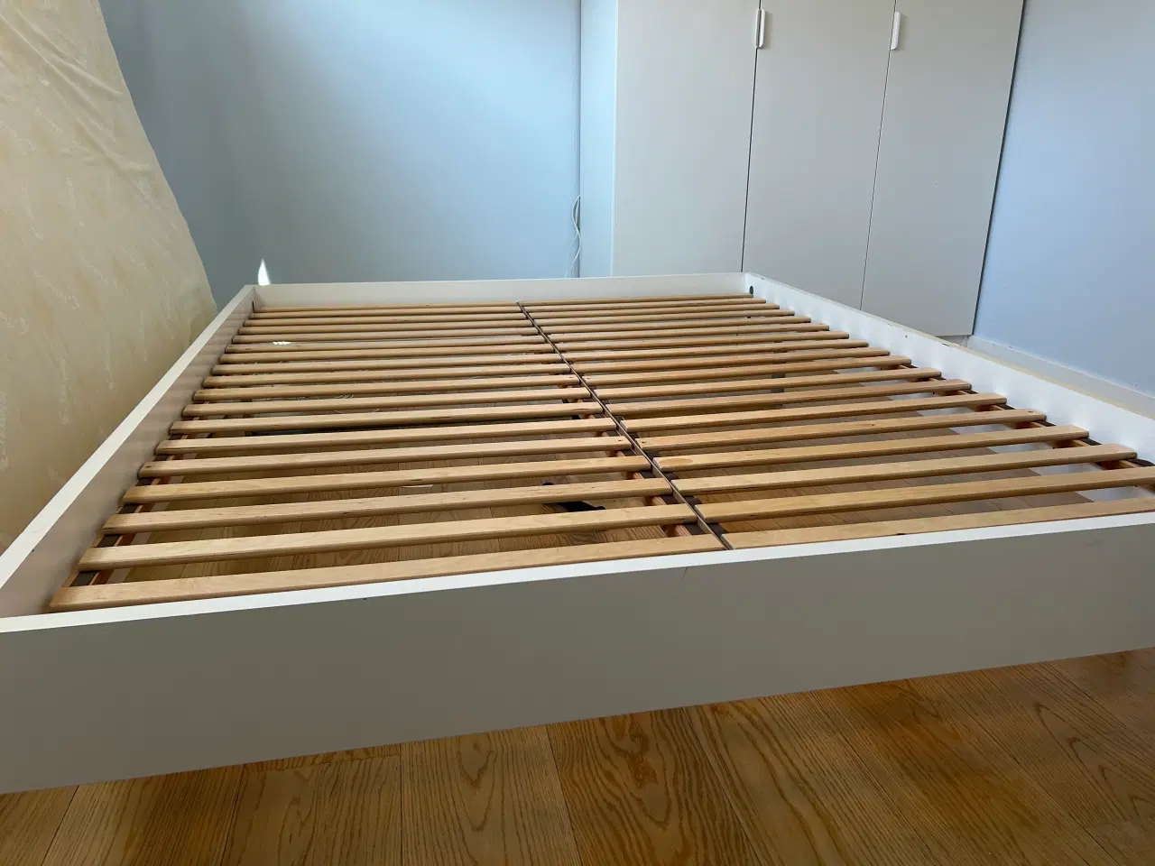 Billede 1 - Seng uden madras