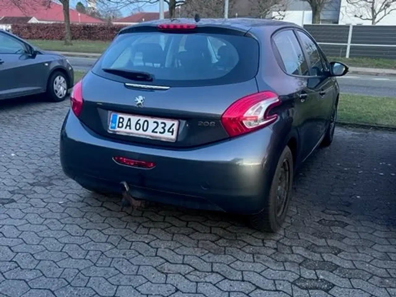 Billede 4 - Bil  208 peugeot