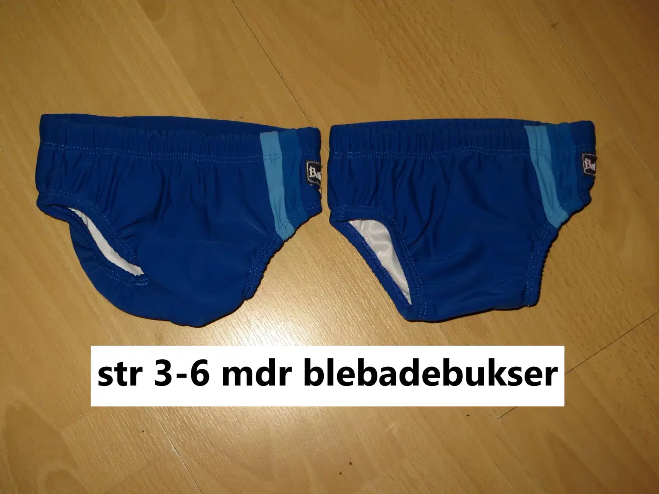 Billede 1 - 451) str 3-6 mdr blebadebukser fra Branz