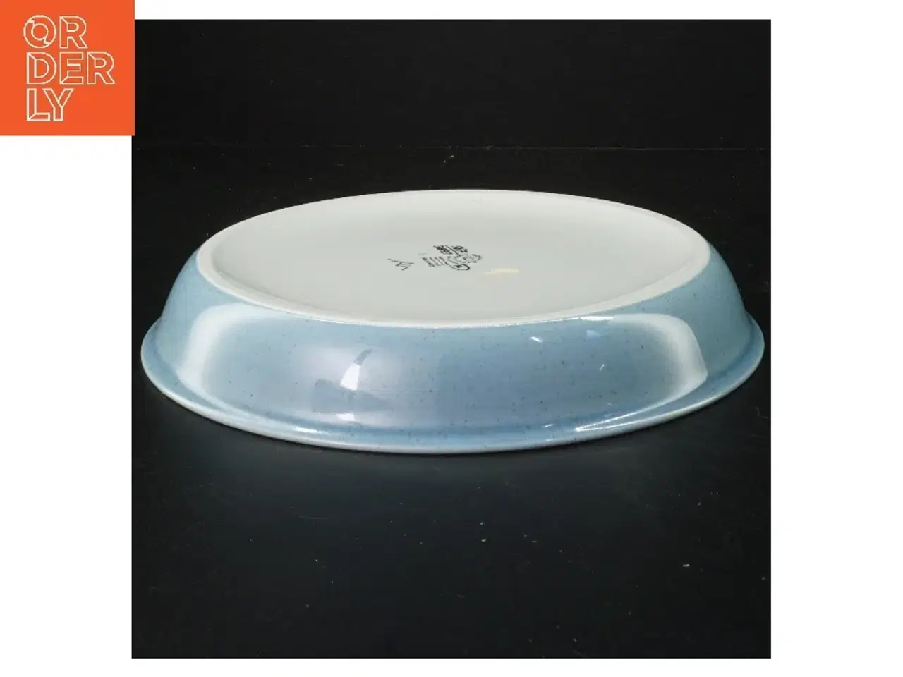 Billede 2 - Porcelænsfad med blomstermotiv 967-3893 fra Royal Copenhagen (str. Ø 24 cm)