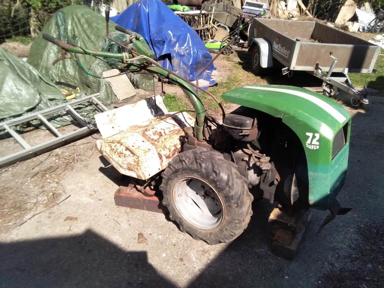 Billede 1 - 14 hk Klargør selv Byt m Plænetraktor Velh Kørekla