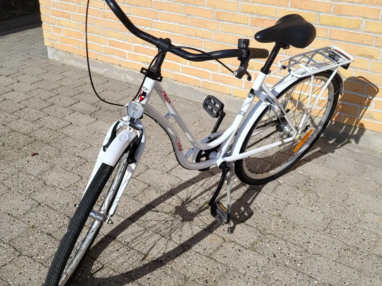 Billede 1 - Hvid Puch pigecykel 26"