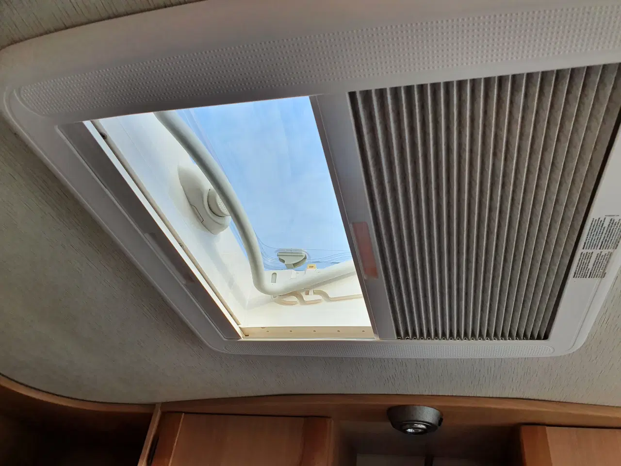 Billede 9 - Adria Unica 502 Campingvogn