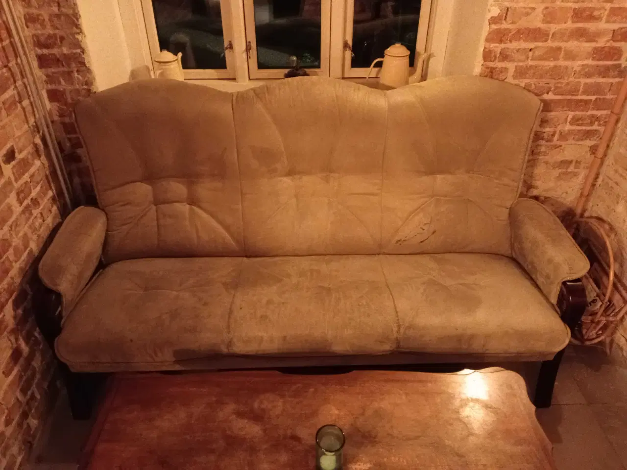 Billede 2 - 3 personer vintage sofa på Frederiksberg gratis 