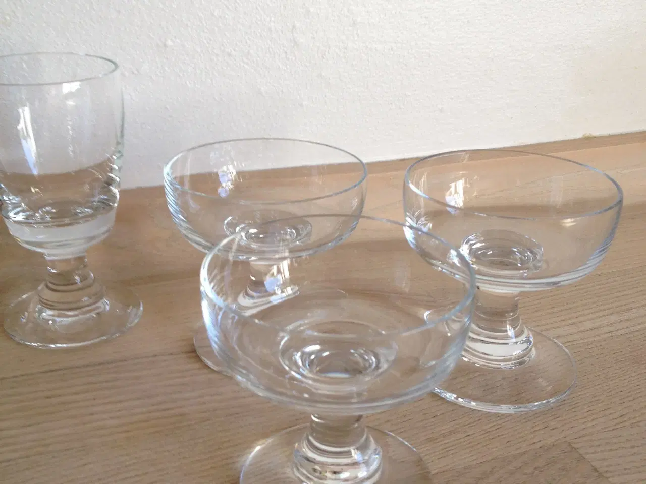 Billede 1 - Holmegaard glas-Almue