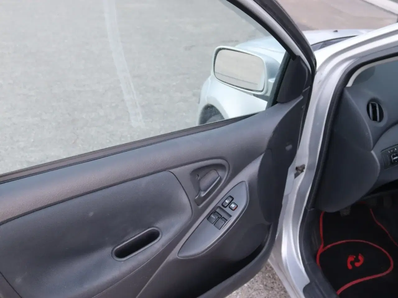 Billede 9 - Toyota Yaris 1,3 Terra