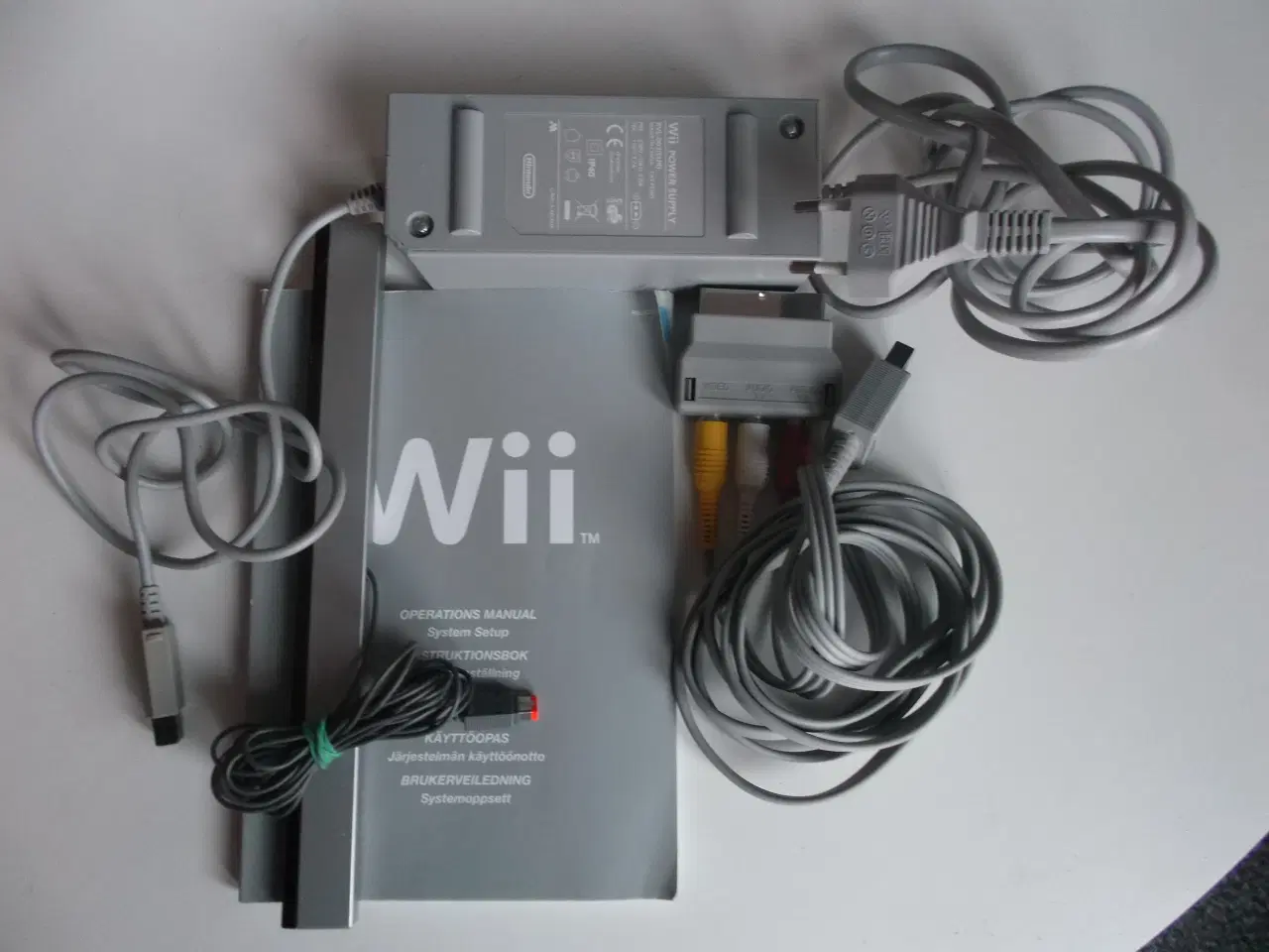 Billede 3 - Nintendo Wii konsol RVL-001 ( EUR ) med tilbehør