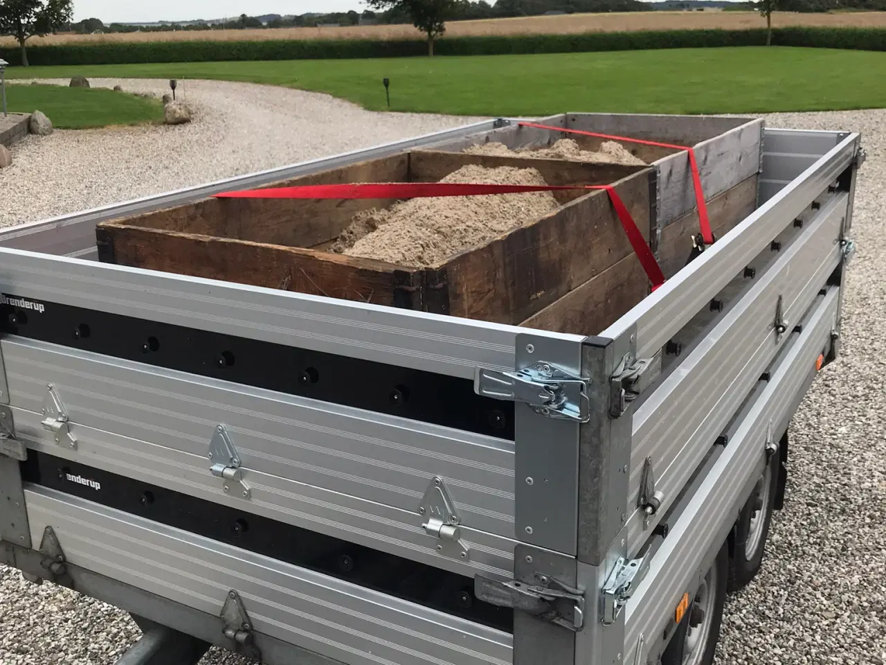 Billede 6 - Nye originale alu sider til Brenderup trailer