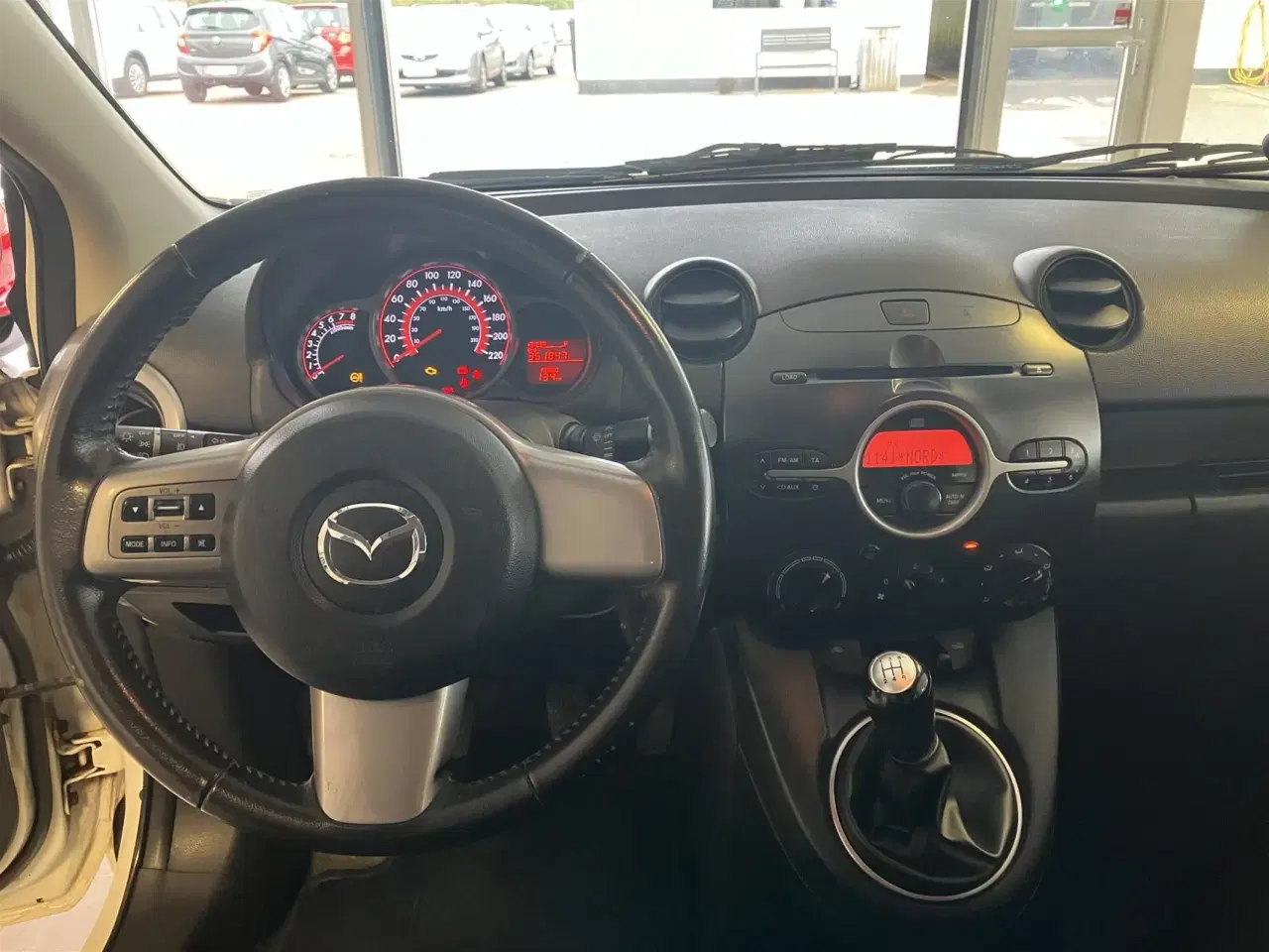 Billede 8 - Mazda 2 1,3 Advance 86HK 5d