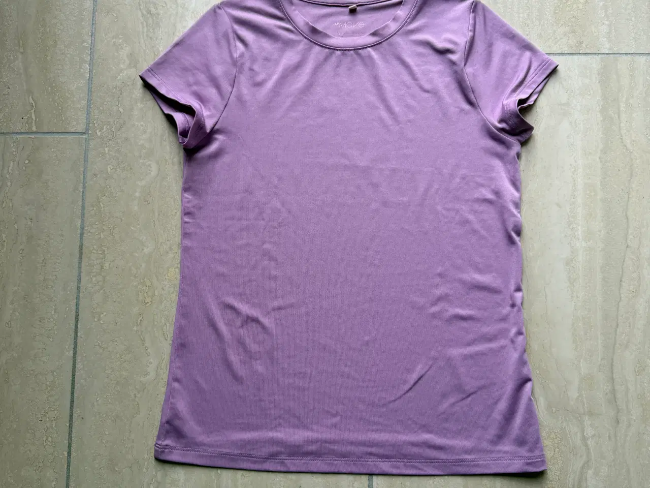 Billede 2 - Træningstoppe, H&M, str. 146