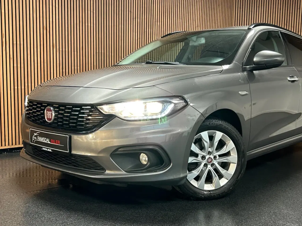 Billede 2 - Fiat Tipo 1,4 T-Jet 120 Lounge SW