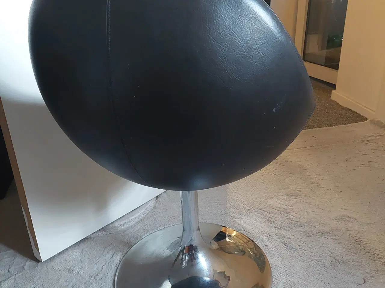 Billede 4 - salon/drejerstol i sort farve