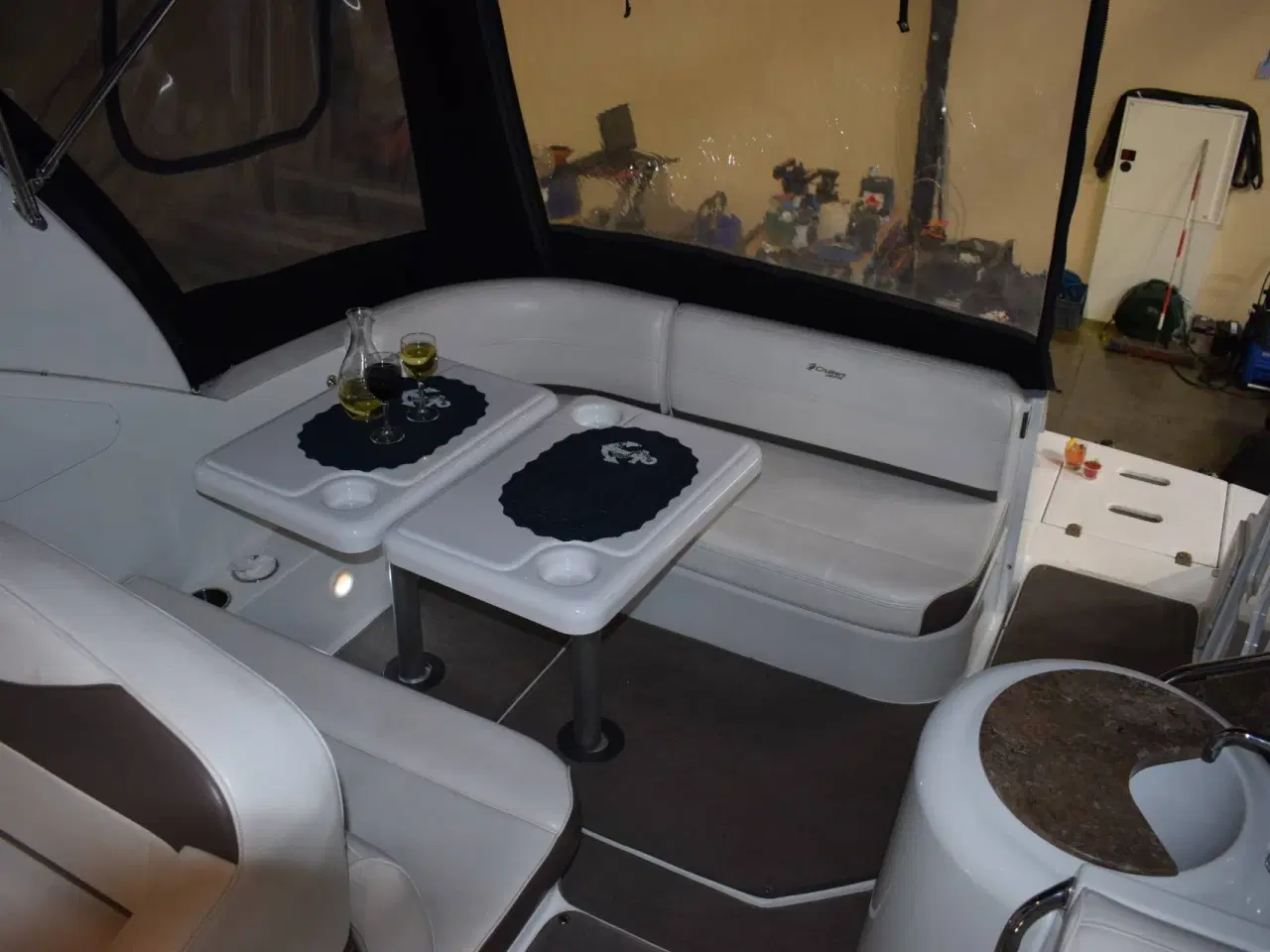 Billede 18 - Cruiser Yachts 300 Express - Twin Volvo Penta D3/Udstyr - DIESEL