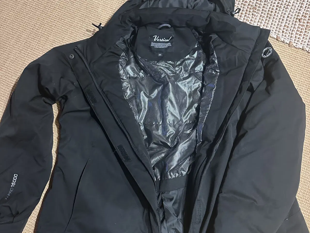 Billede 2 - Skisæt 2117 of Sveden samt skikakke