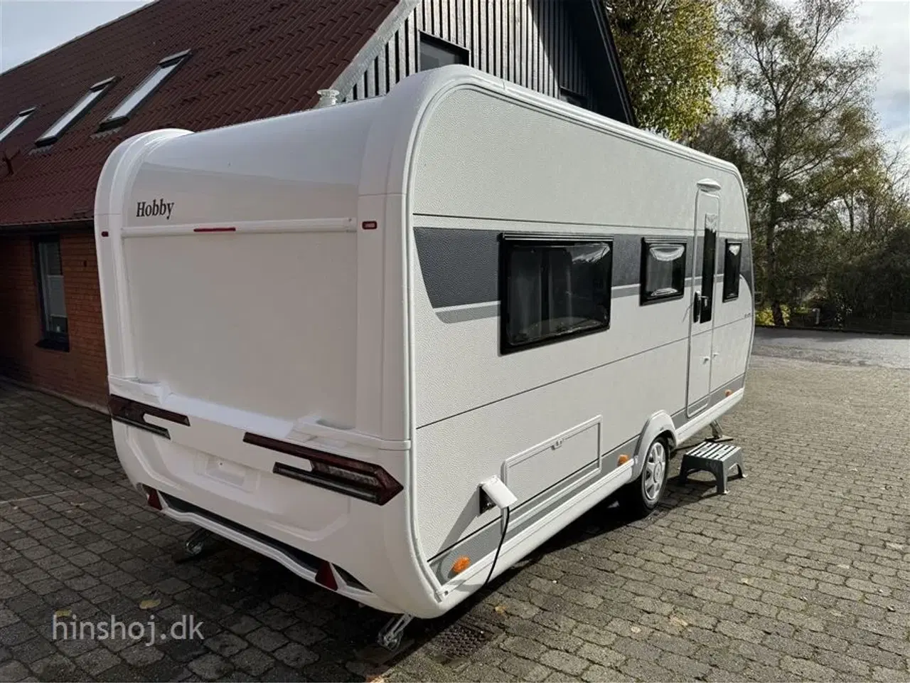 Billede 13 - 2026 - Hobby De Luxe 460 LU   Lækker enkelsengsvogn og rundsidegruppe fra Hinshøj Caravan