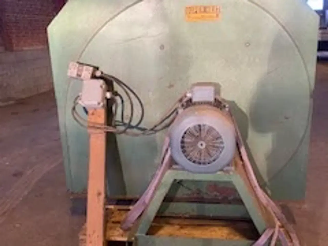 Billede 3 - løkke kornblæser 15 hk